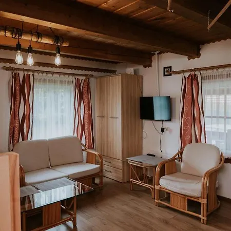 Orman Evi Podlas